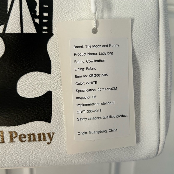 White Satchel Bag - Picture 2 of 2